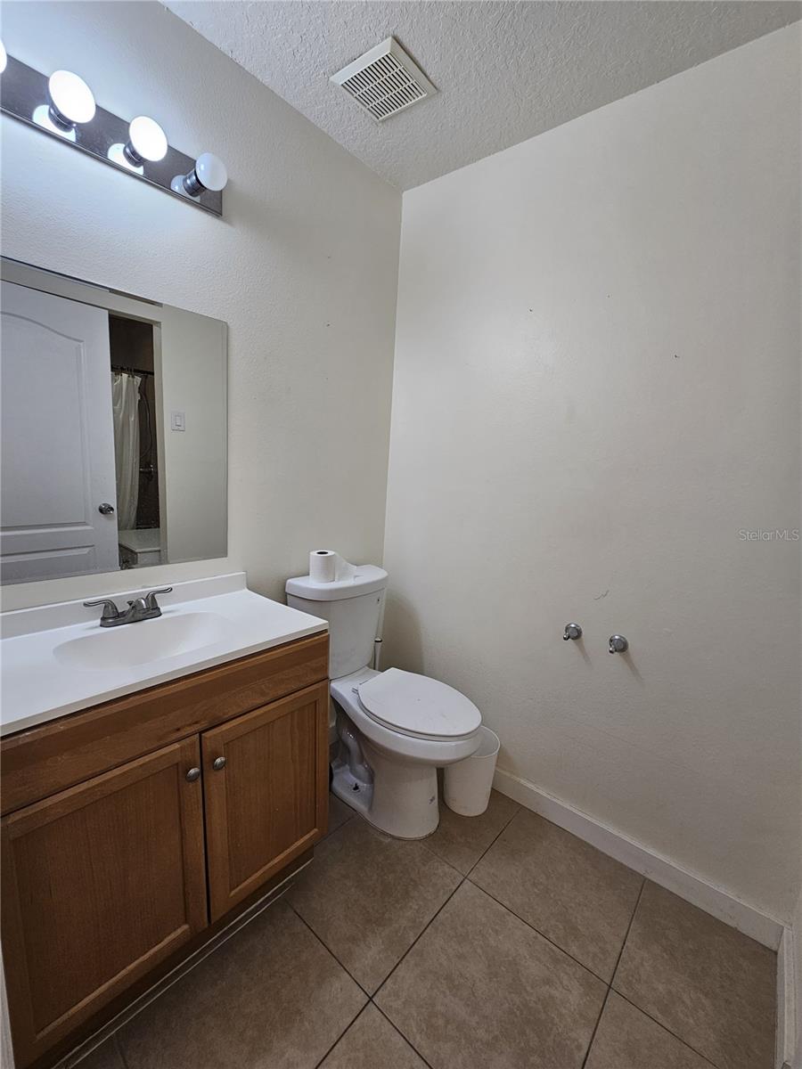 LINDFIELDS UNIT 1 - Residential