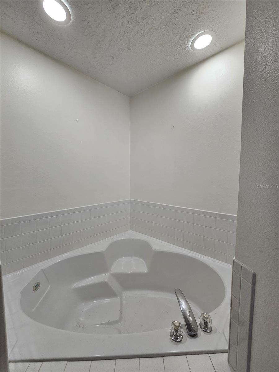 LINDFIELDS UNIT 1 - Residential