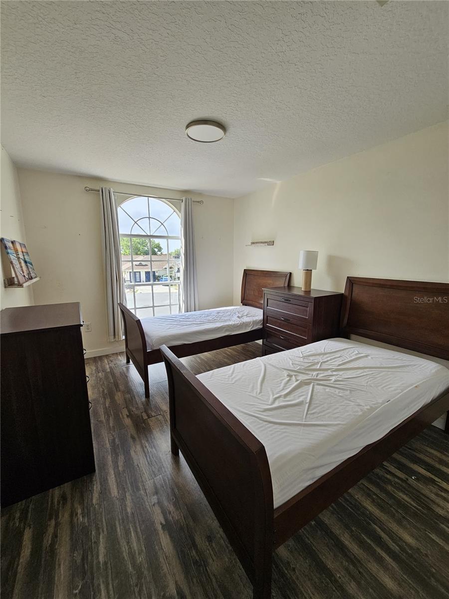 LINDFIELDS UNIT 1 - Residential