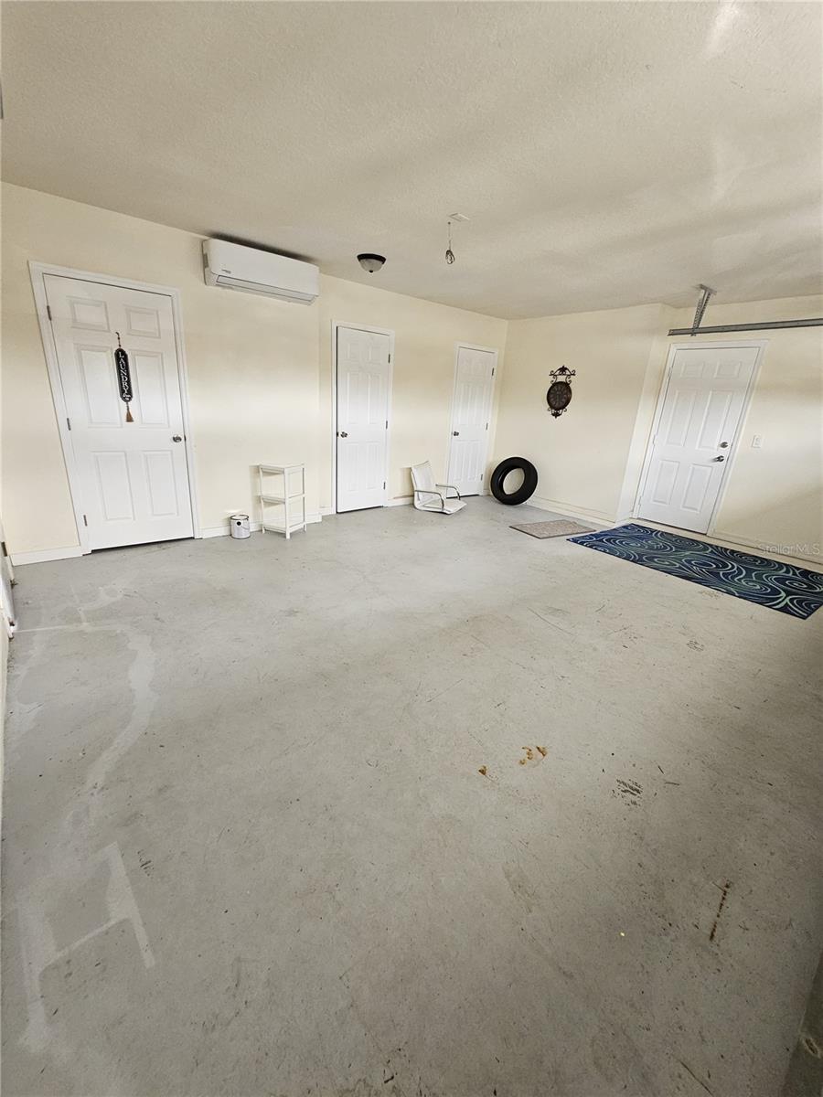 LINDFIELDS UNIT 1 - Residential