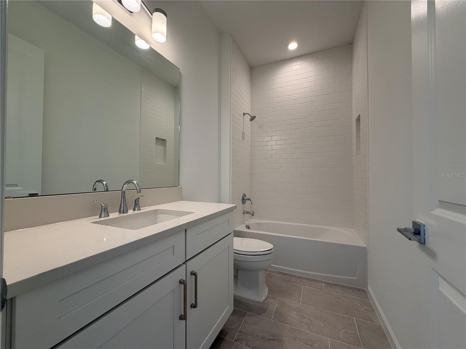 WESTHAVEN/OVATION - Residential Lease