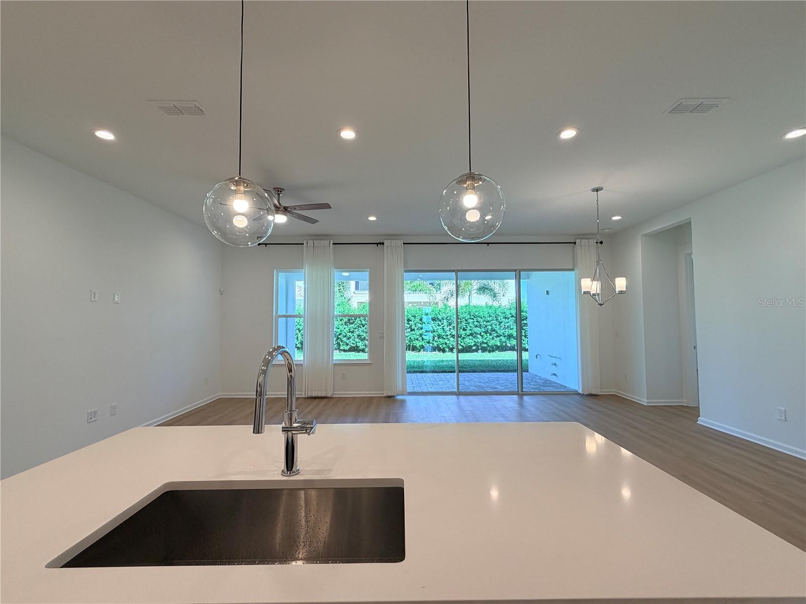 WESTHAVEN/OVATION - Residential Lease