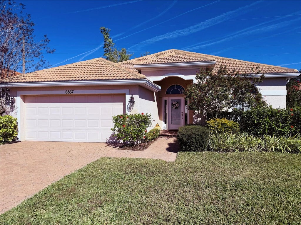 Photo of 6837 74th Street Circle E, Bradenton, FL 34203 (MLS # O6441591)