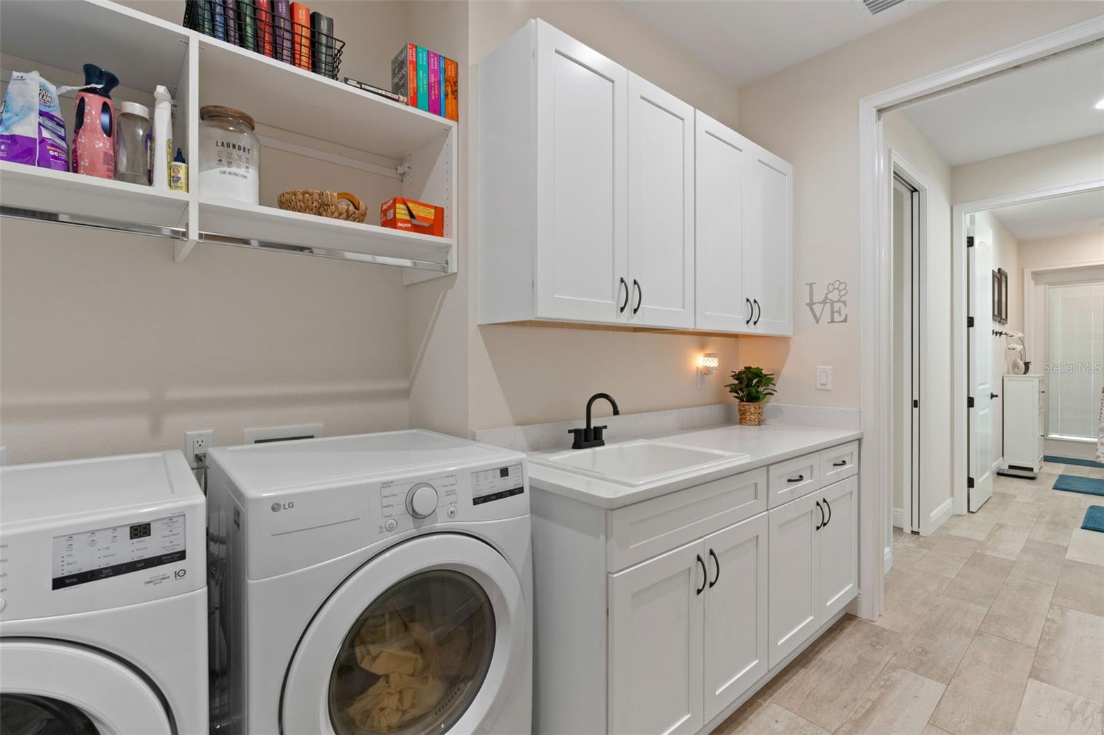 PINE RIDGE UNIT 03 - Residential