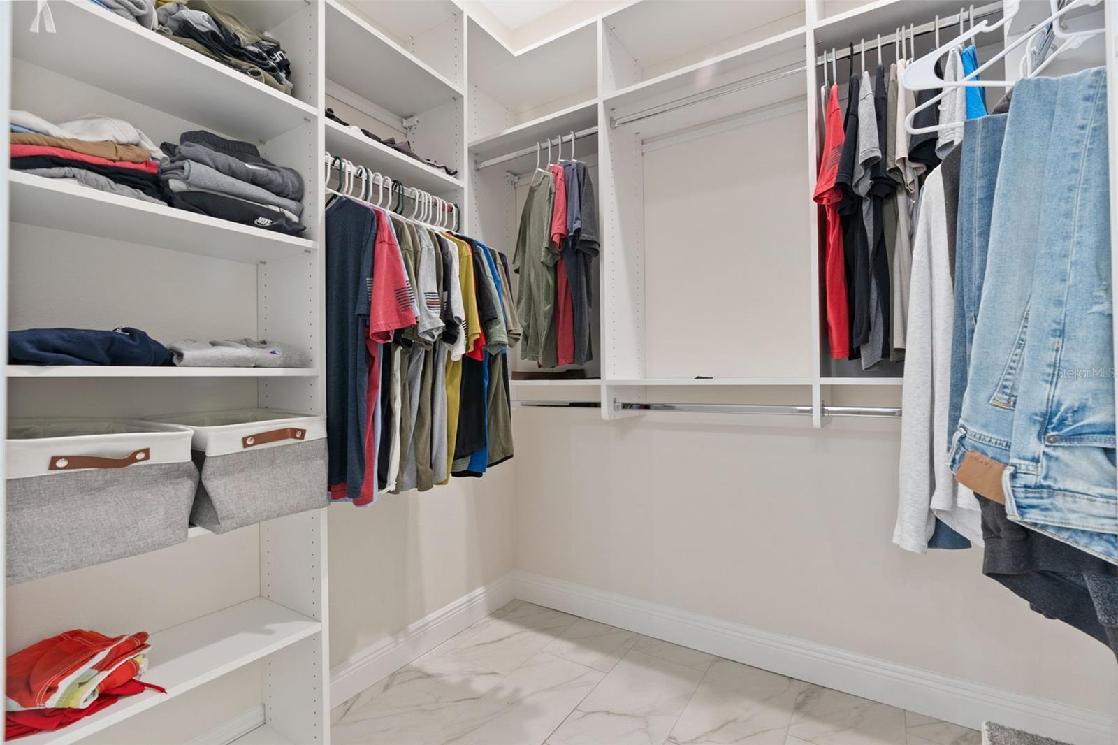 PINE RIDGE UNIT 03 - Residential