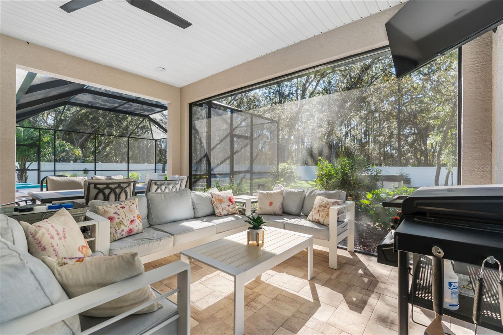 PINE RIDGE UNIT 03 - Residential