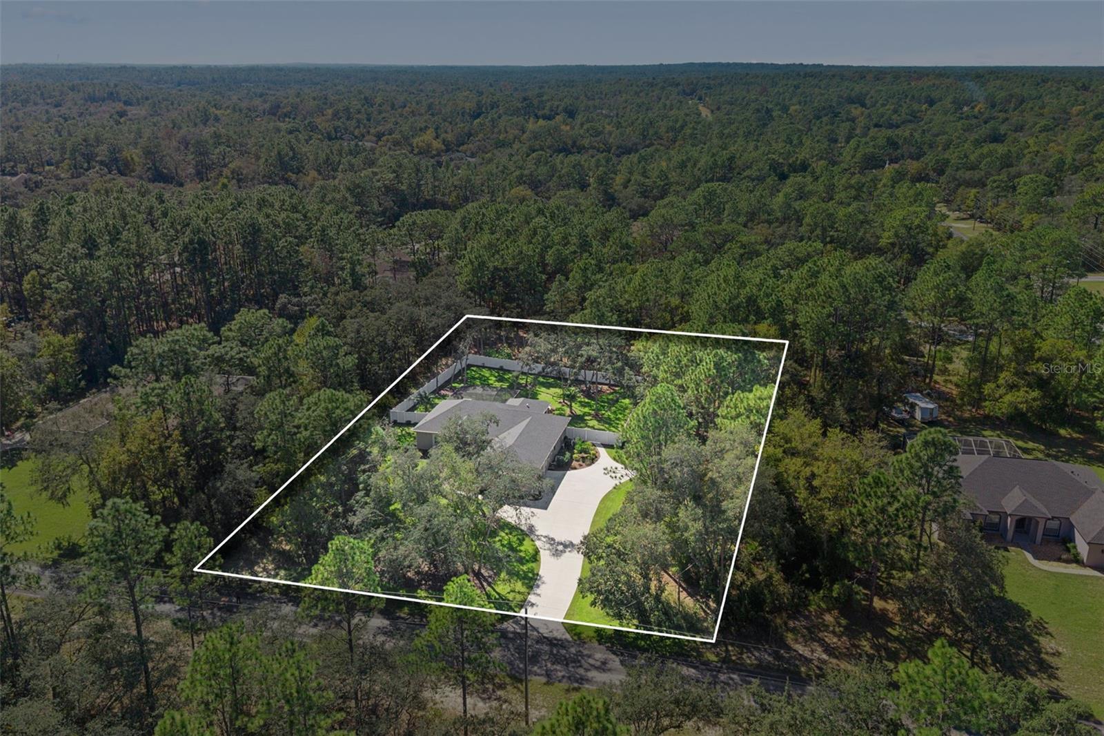 PINE RIDGE UNIT 03 - Residential