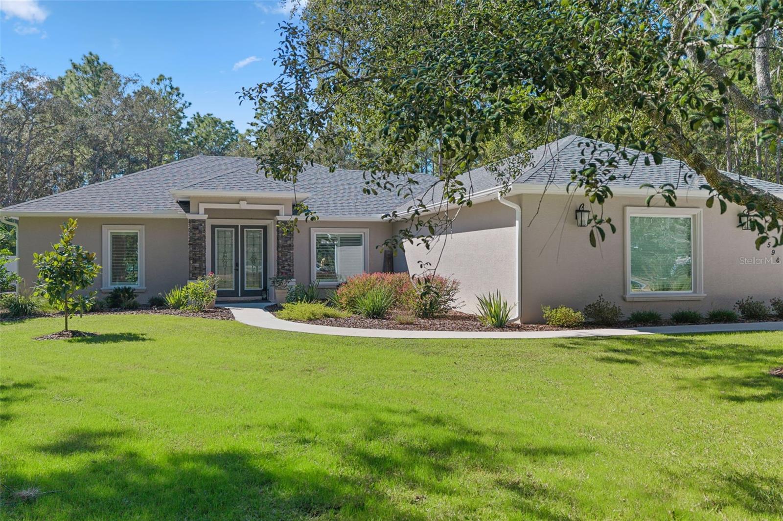 PINE RIDGE UNIT 03 - Residential