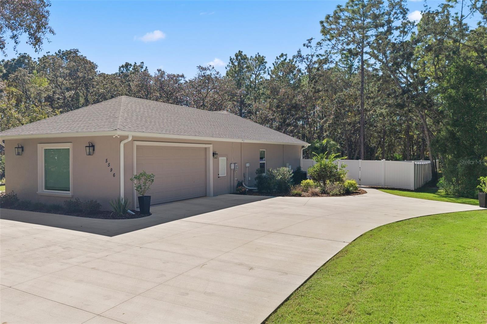 PINE RIDGE UNIT 03 - Residential