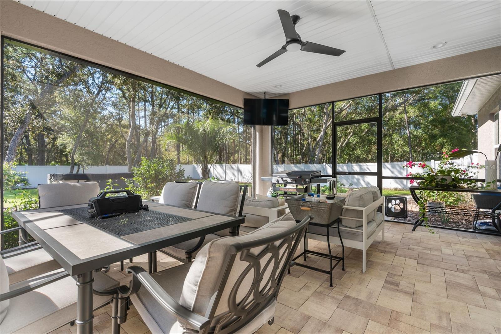 PINE RIDGE UNIT 03 - Residential