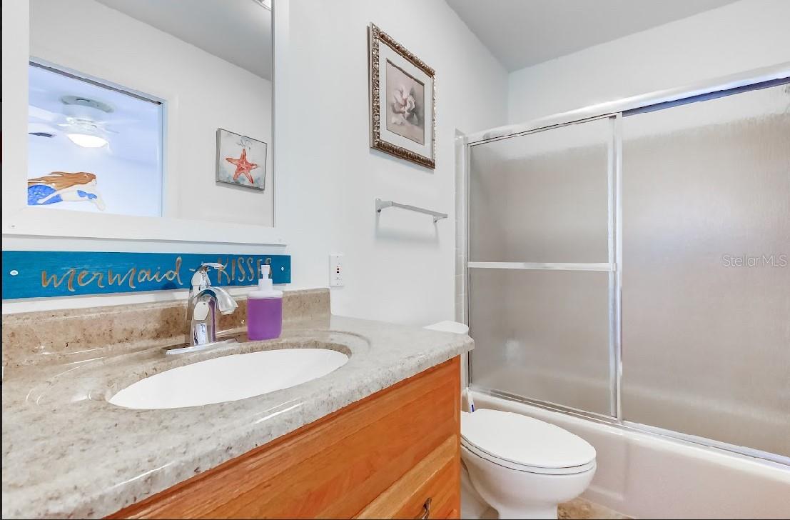 COLONIAL TERRACE - Residential