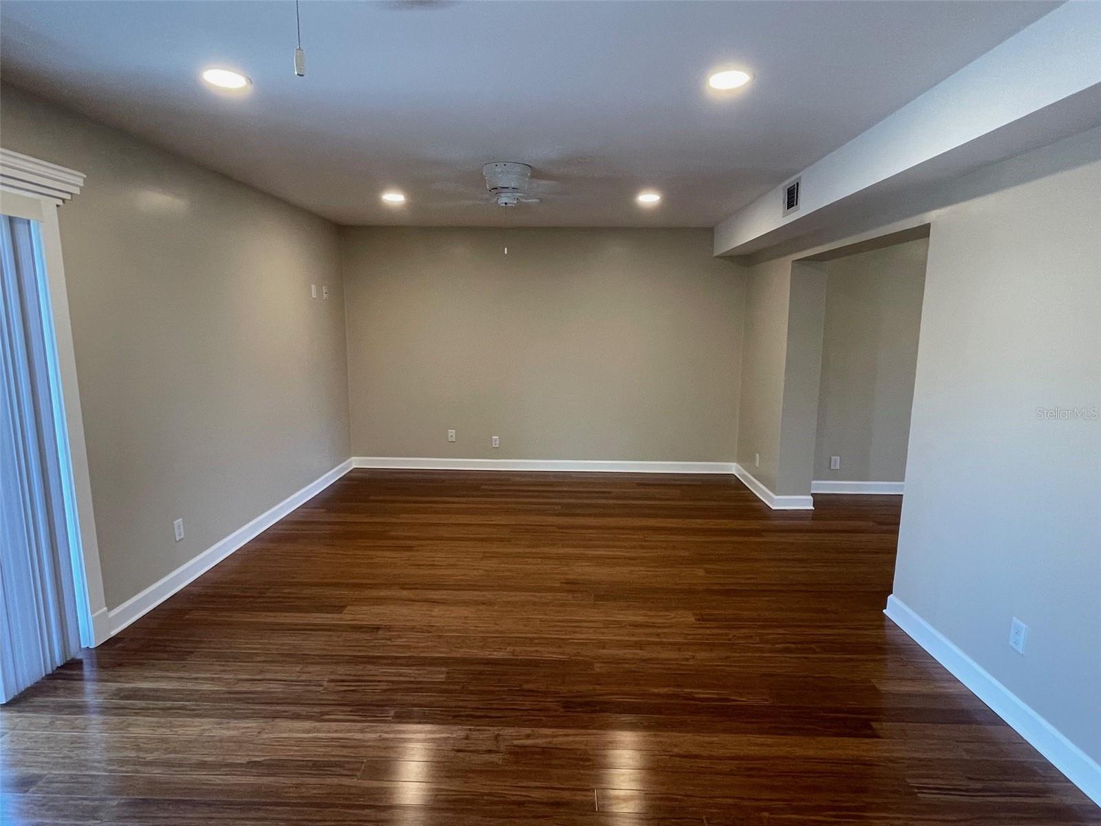 FAIRVIEW ESTATES - Residential