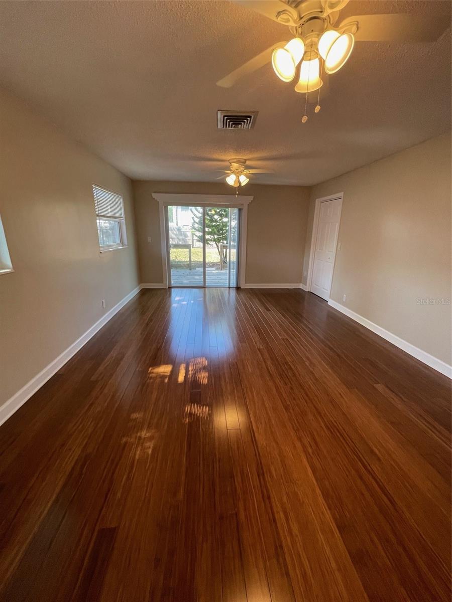 FAIRVIEW ESTATES - Residential