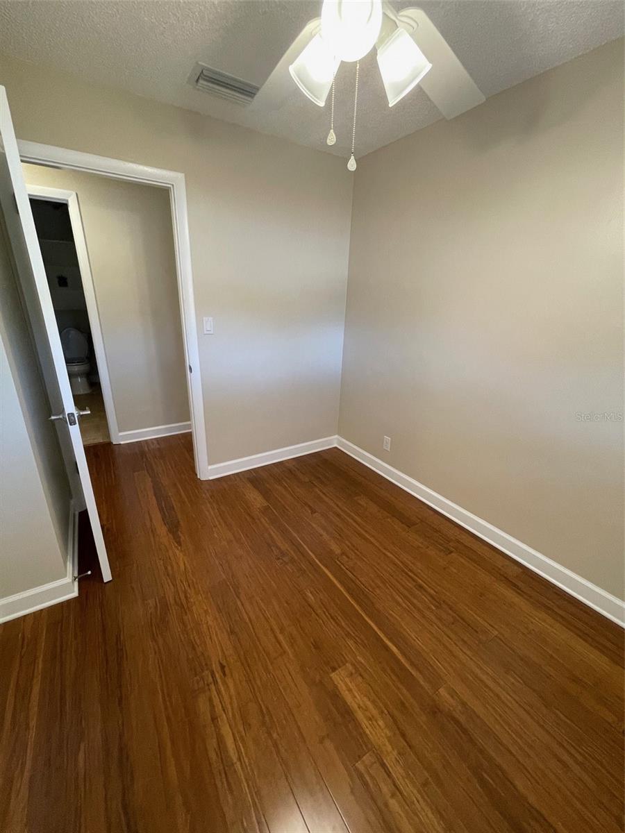 FAIRVIEW ESTATES - Residential