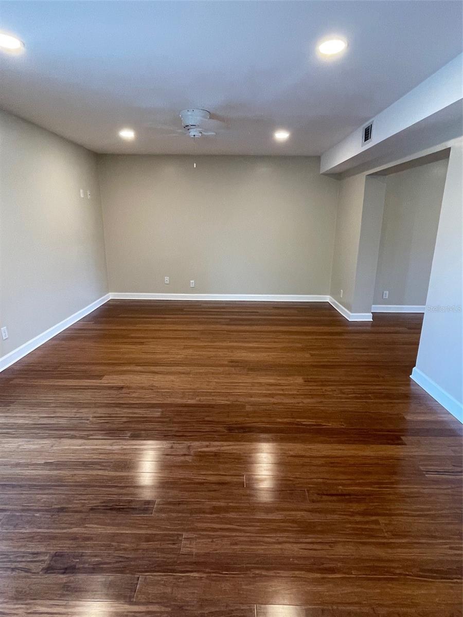 FAIRVIEW ESTATES - Residential