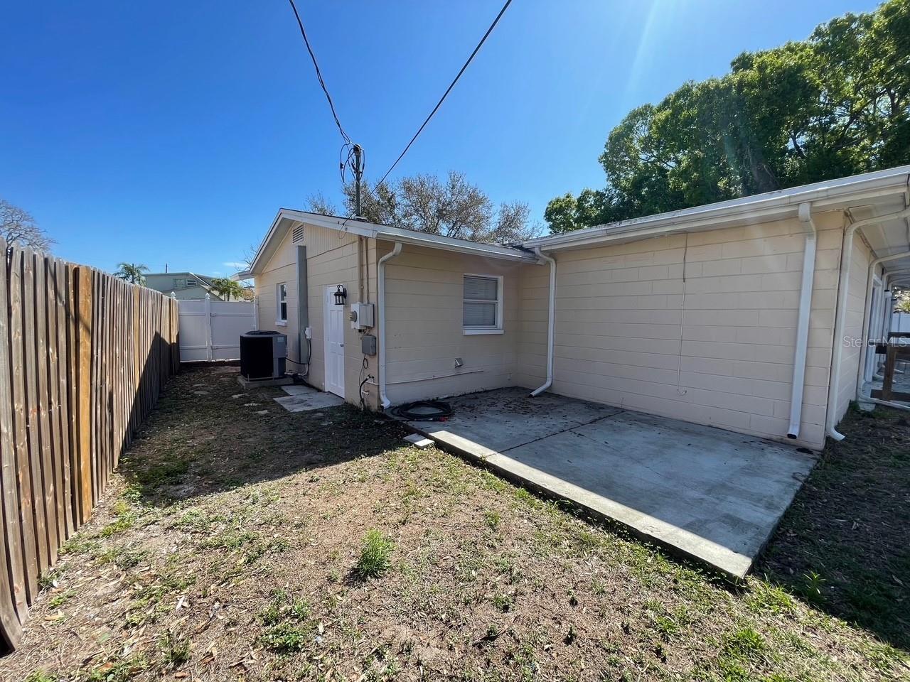 FAIRVIEW ESTATES - Residential