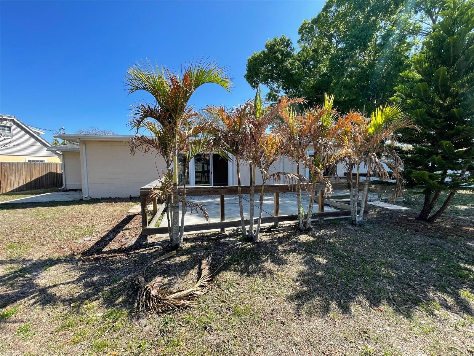 FAIRVIEW ESTATES - Residential