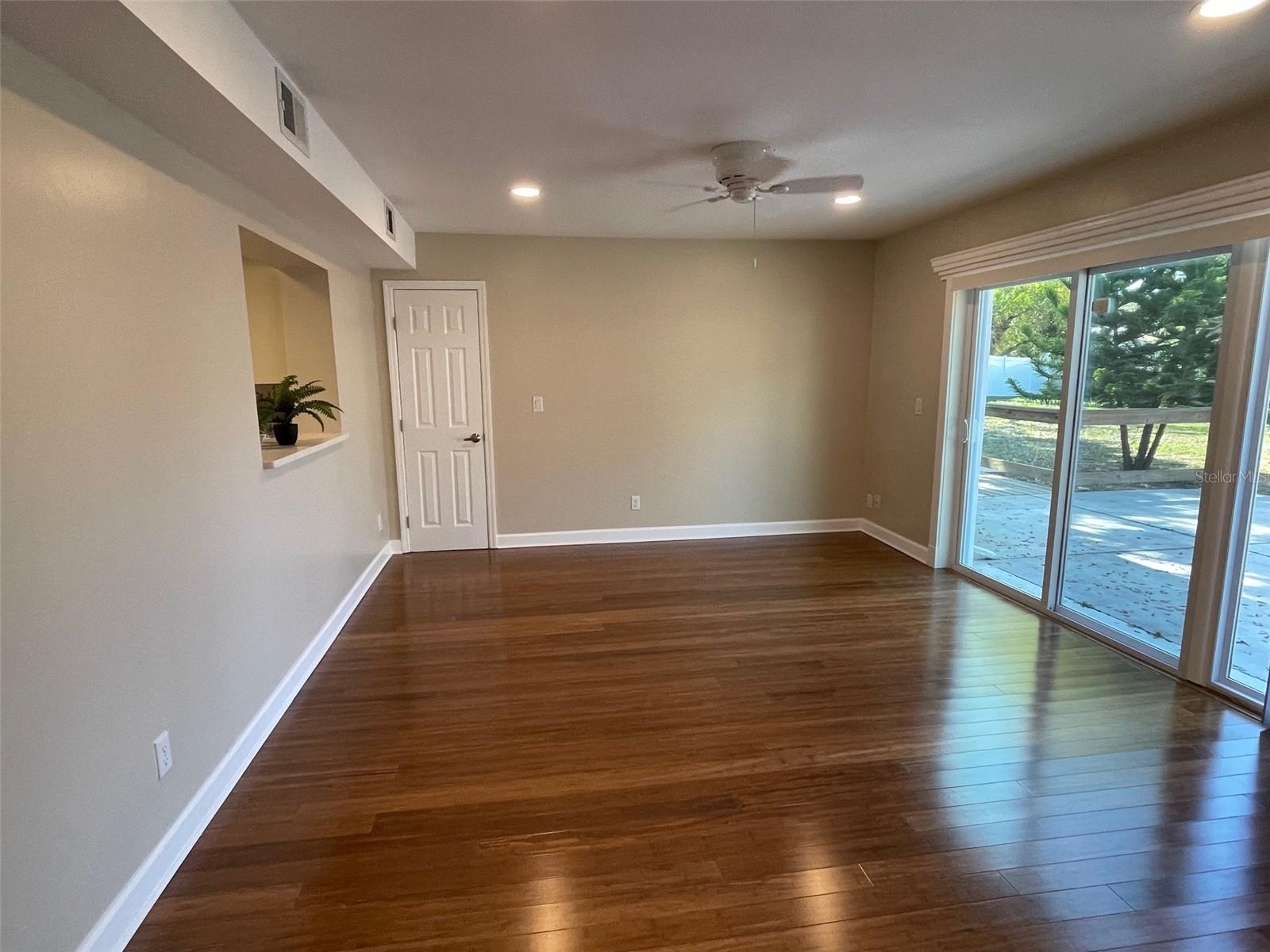 FAIRVIEW ESTATES - Residential