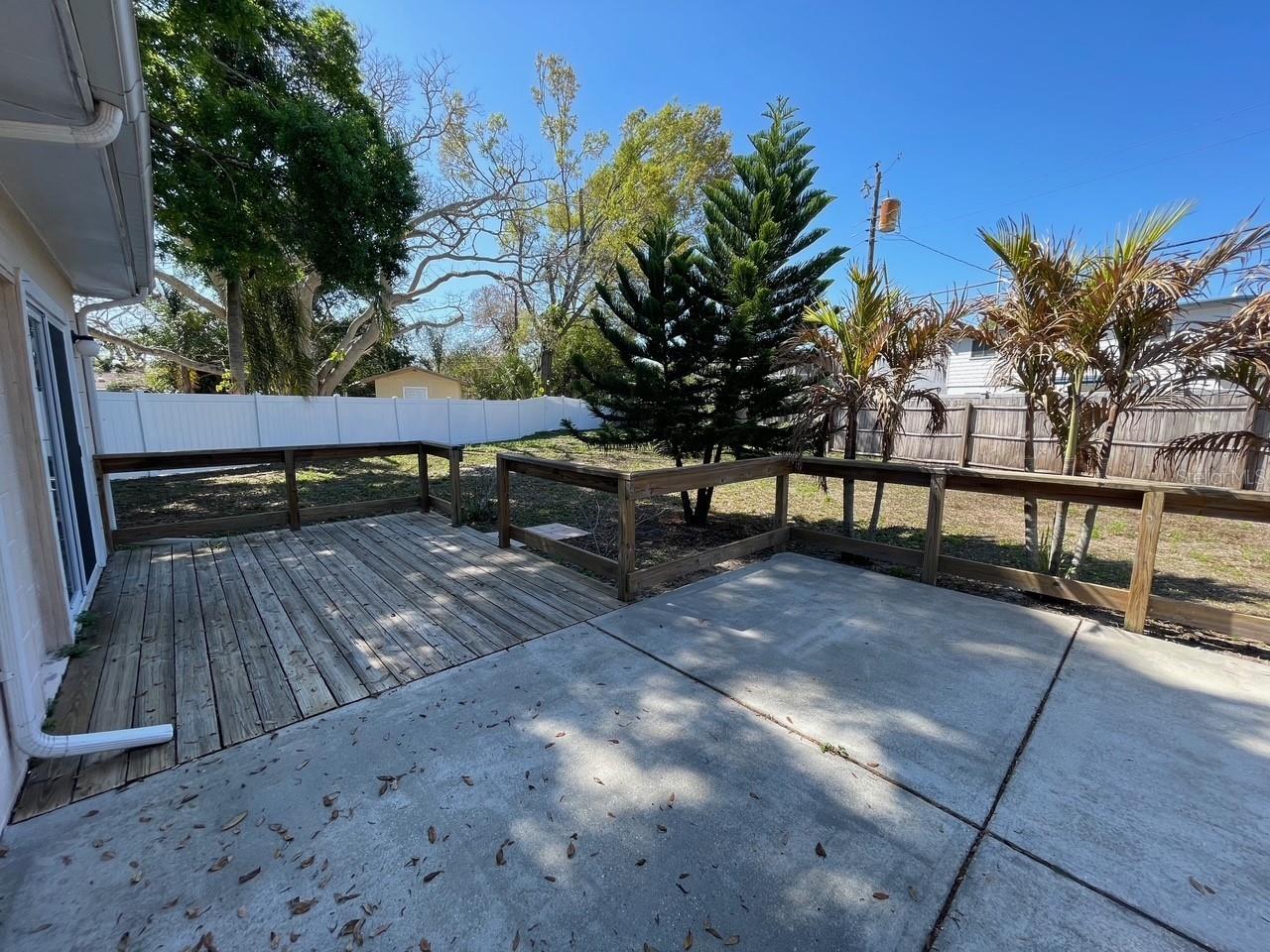 FAIRVIEW ESTATES - Residential