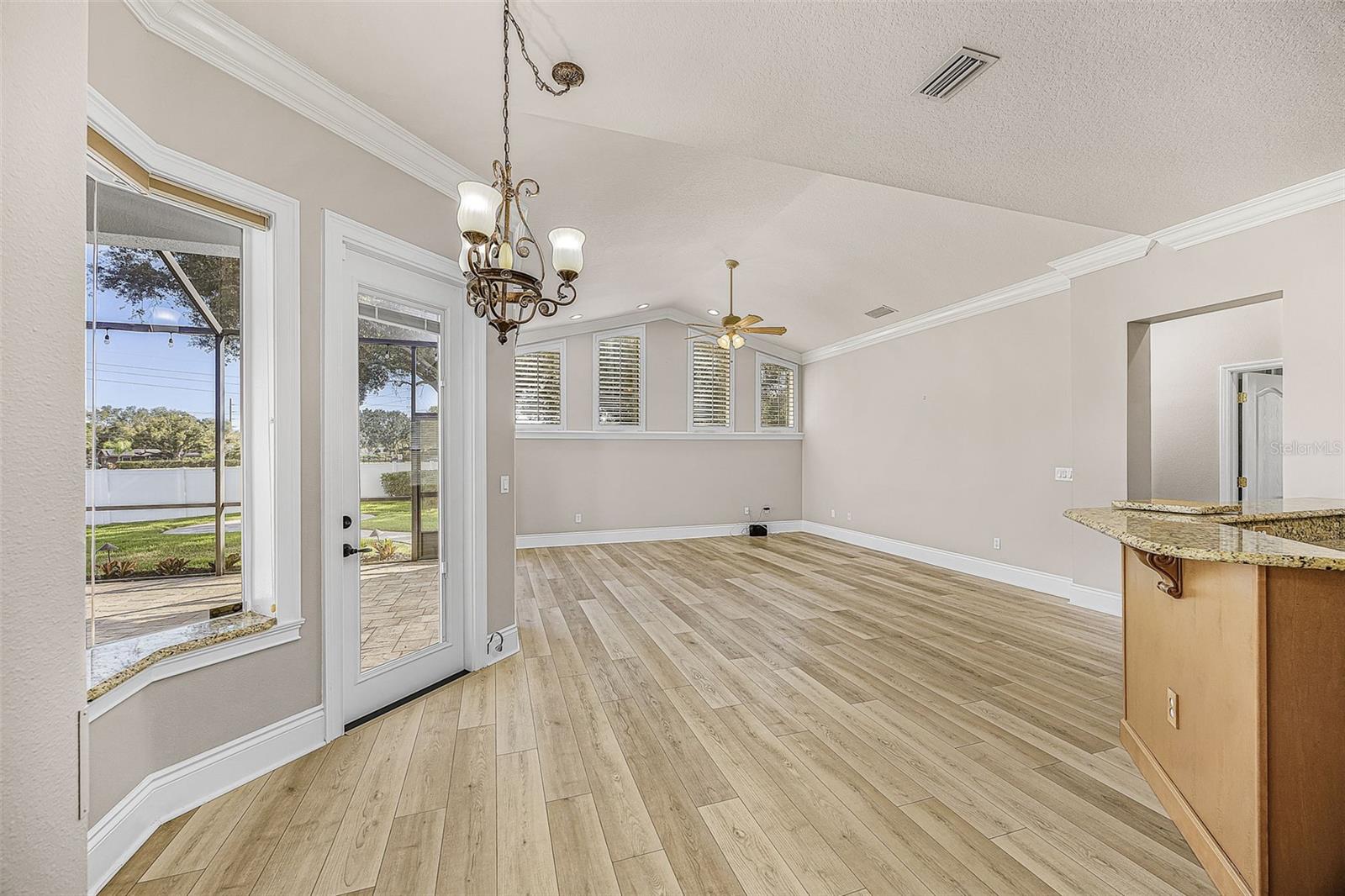 DUNCAN GROVES - Residential