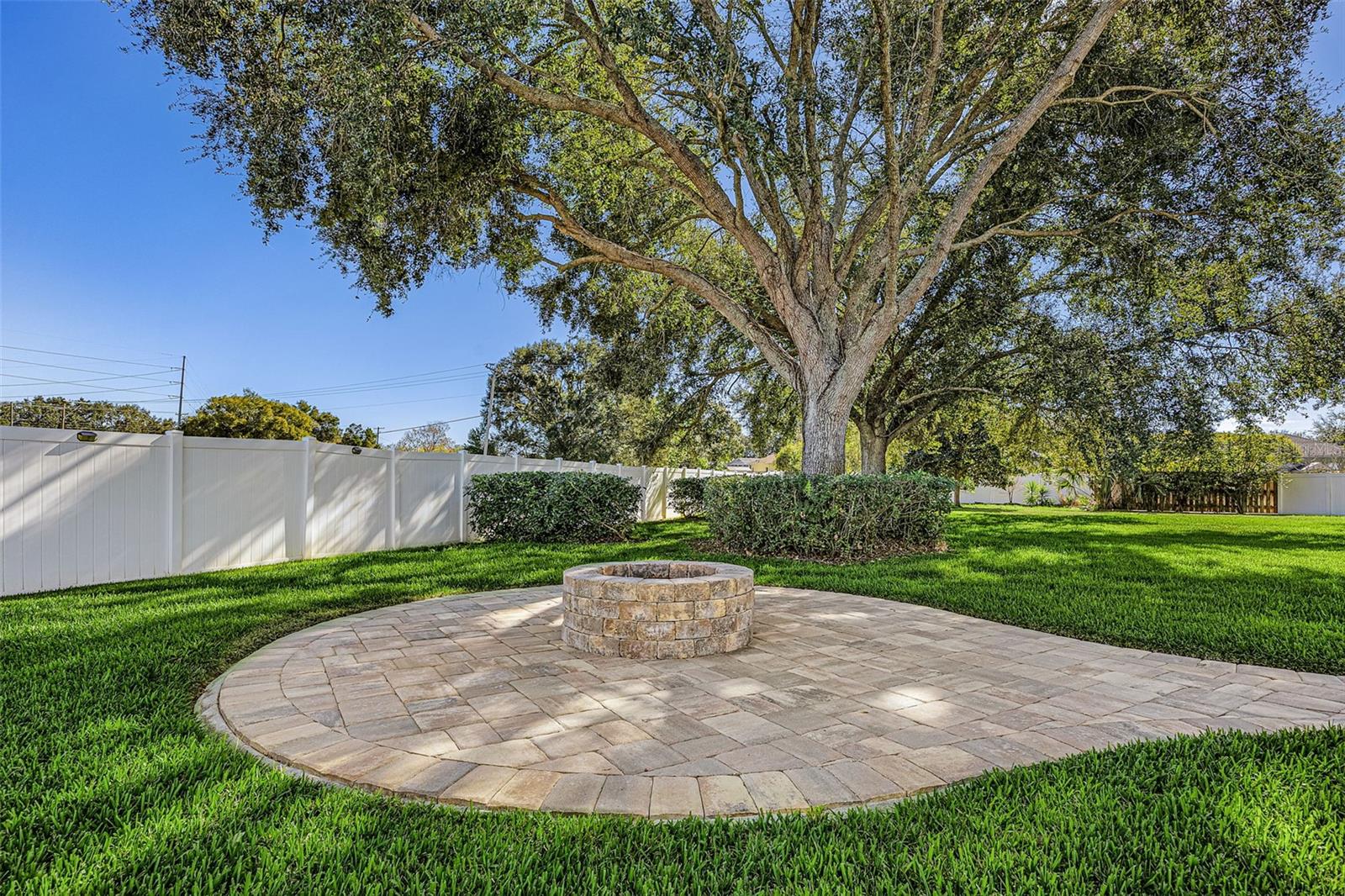 DUNCAN GROVES - Residential