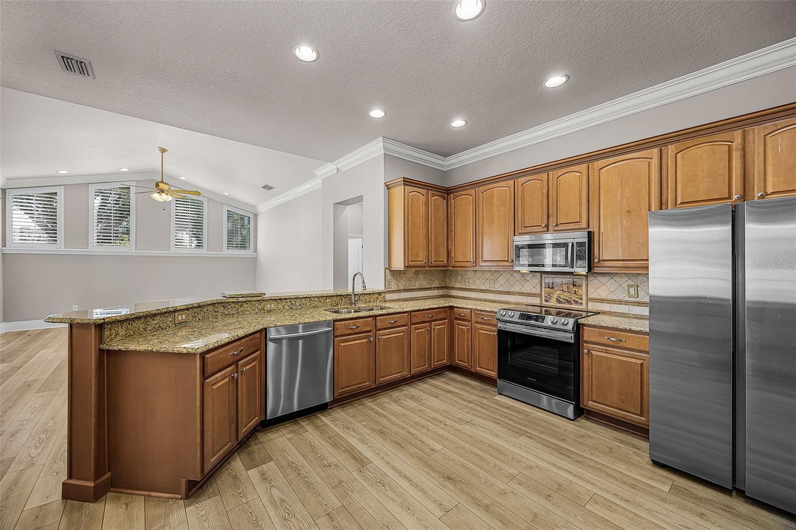 DUNCAN GROVES - Residential