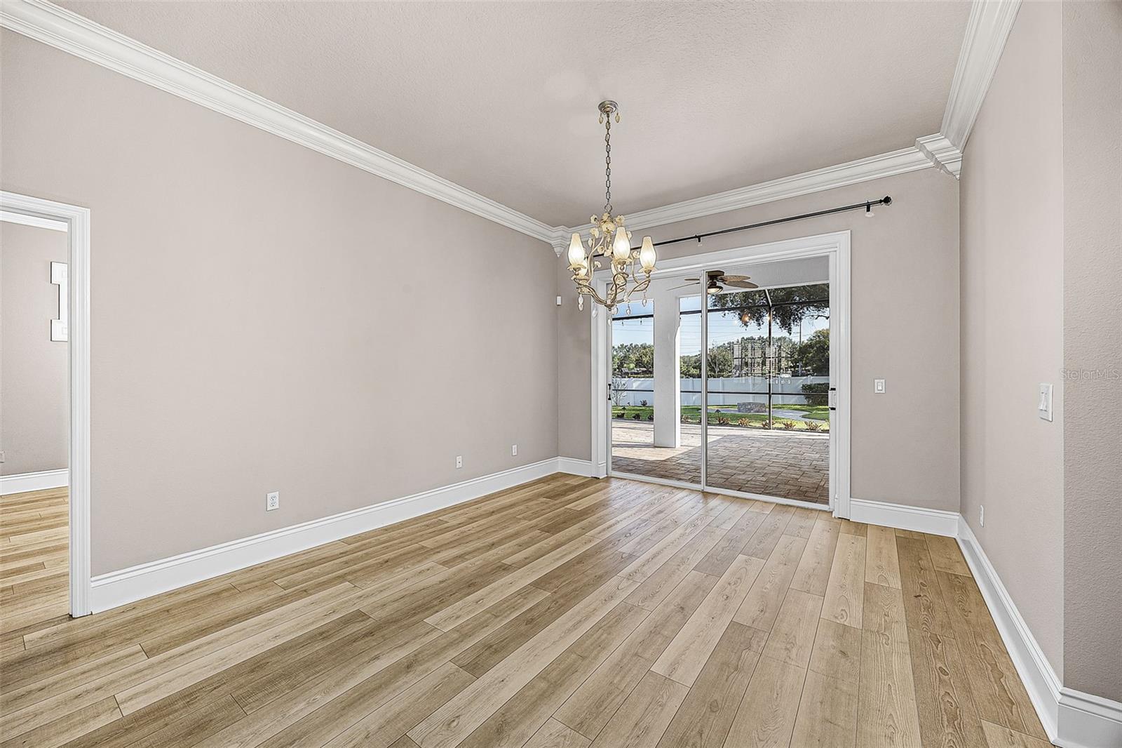 DUNCAN GROVES - Residential