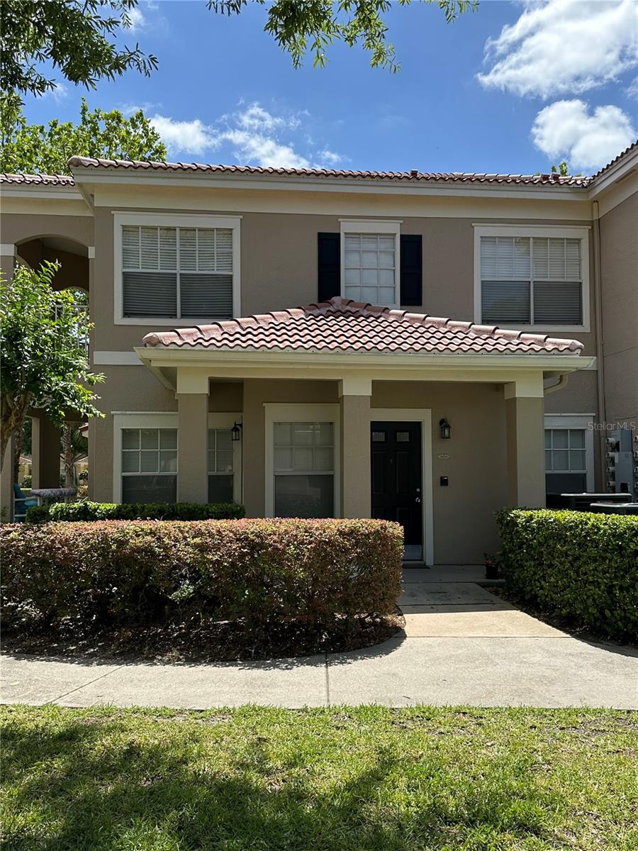 Charming 2/2 Condo in Gated Community Near Historic Downtown Sanford. Welcome to this inviting 2-bedroom, 2-bath condo perfectly situated in a quiet, gated community just minutes from all that Sanford has to offer. This Spanish-style building exudes character and charm, with a private balcony that’s ideal for enjoying those cooler Florida evenings. Convenience is key with easy access to I-4 and 417, making commutes a breeze. You’ll be minutes away from shopping, hospitals, local restaurants, and the vibrant Historic Downtown Sanford, known for its riverwalk, breweries, and community events. Whether you’re looking for a peaceful retreat or a home close to all the action, this condo offers the best of both worlds. Live where comfort, convenience, and charm meet!