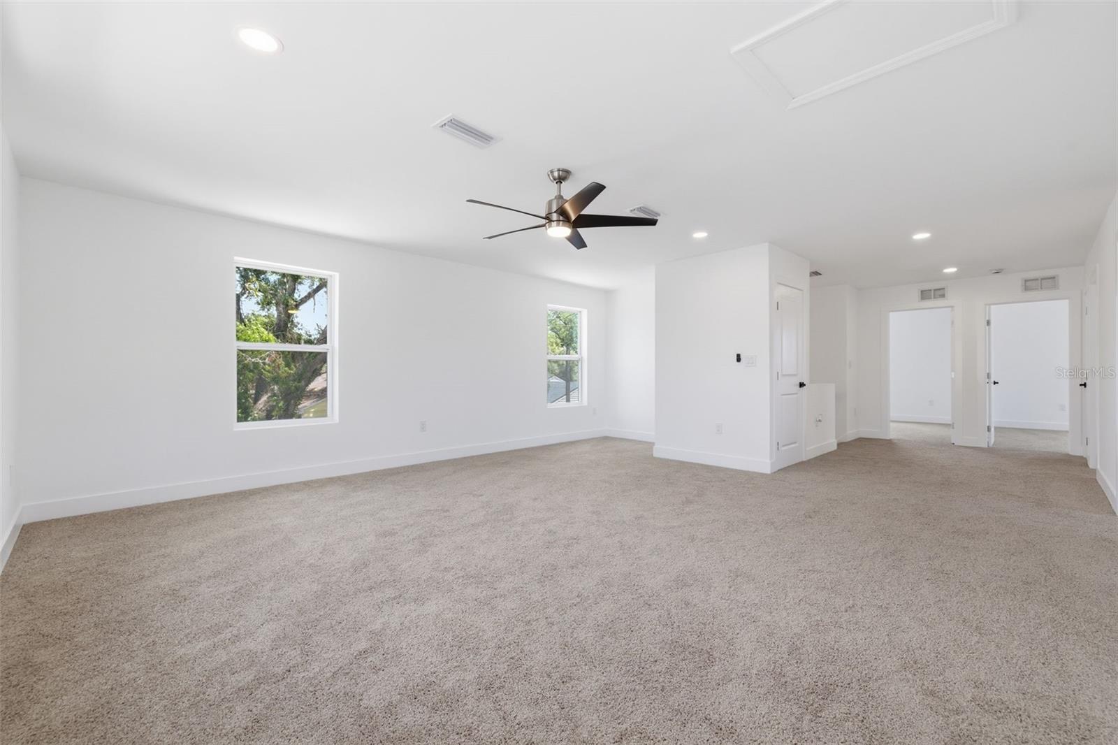 NEBRASKA PLACE - Residential