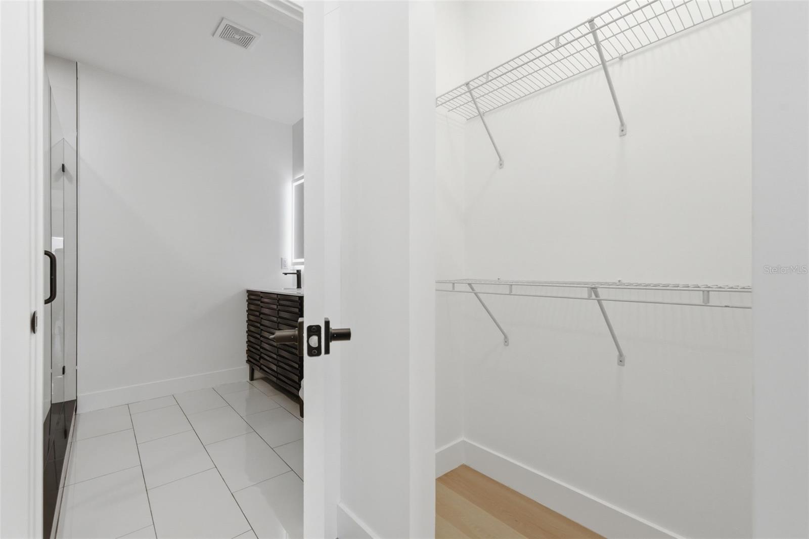 NEBRASKA PLACE - Residential