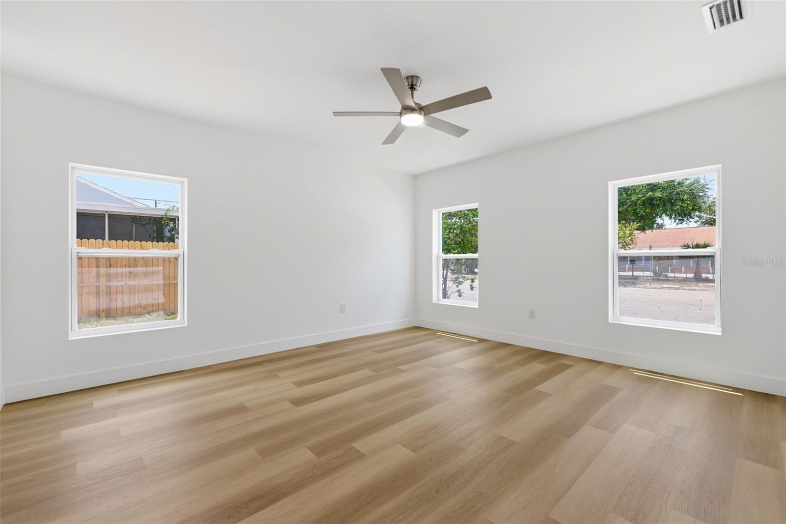 NEBRASKA PLACE - Residential