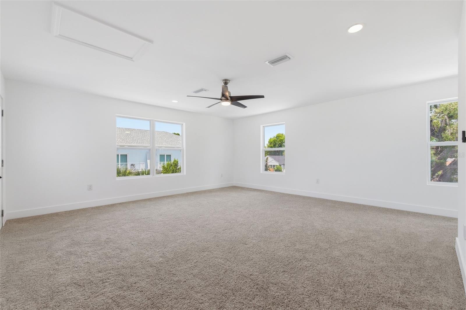 NEBRASKA PLACE - Residential