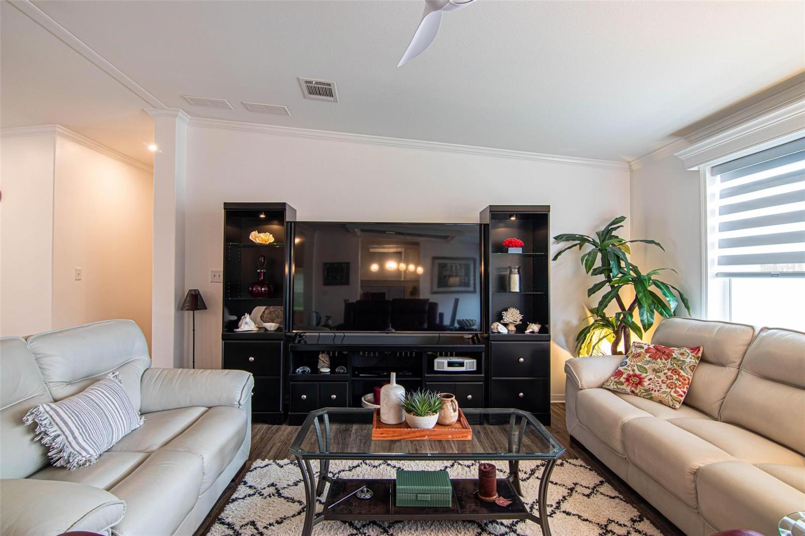 6 LAKES COUNTRY CLUB CO-OP - Residential