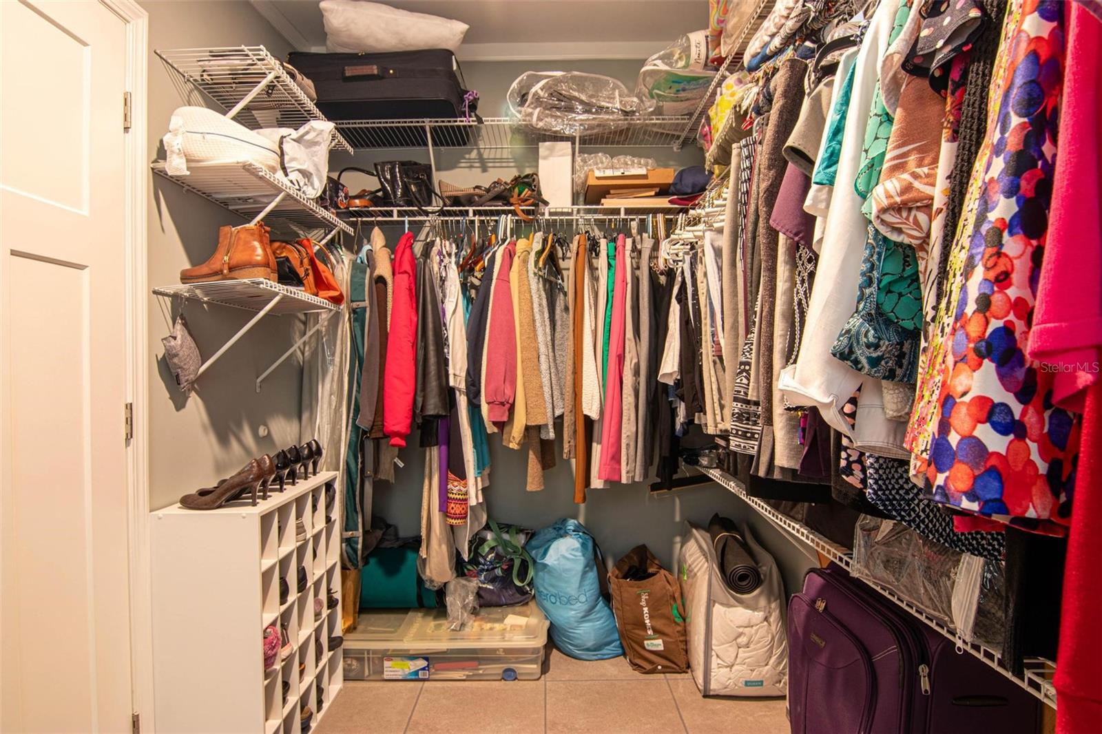 6 LAKES COUNTRY CLUB CO-OP - Residential