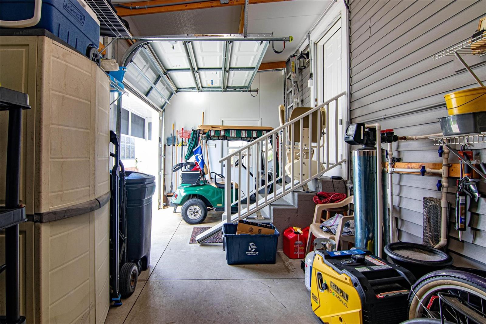 6 LAKES COUNTRY CLUB CO-OP - Residential