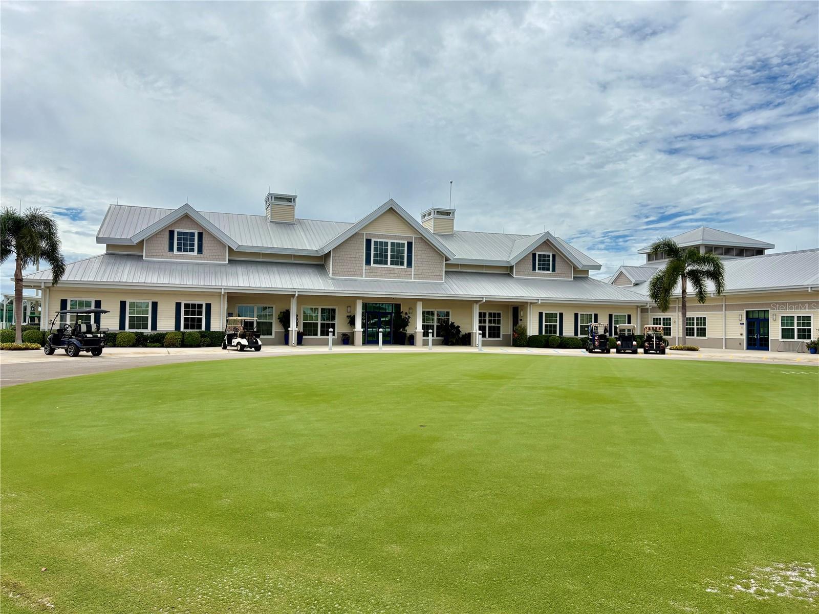 6 LAKES COUNTRY CLUB CO-OP - Residential