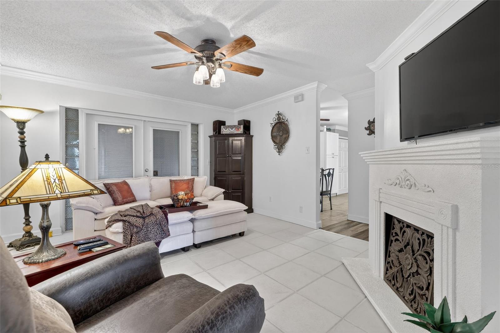 TIBERON COVE - Residential