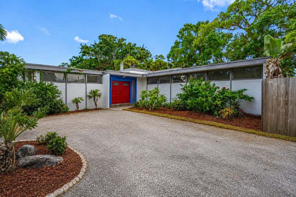Photo of 7990 42nd Street N, Pinellas Park, FL 33781 (MLS # O6426854)