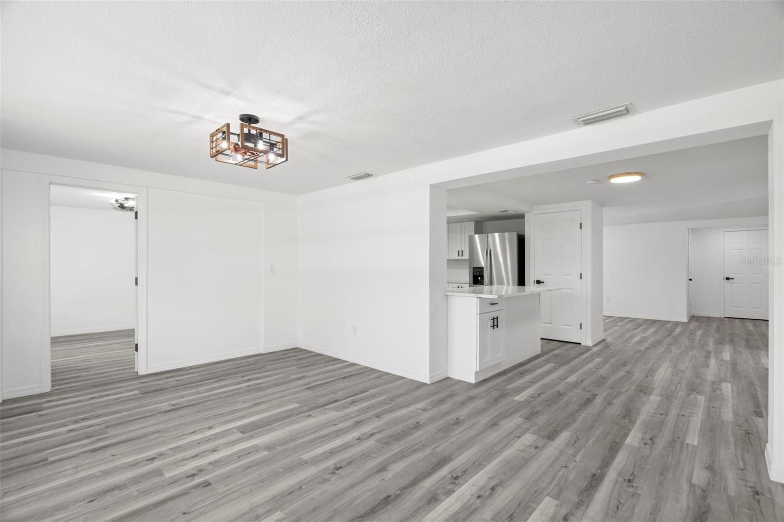 BEACON SQUARE - Residential