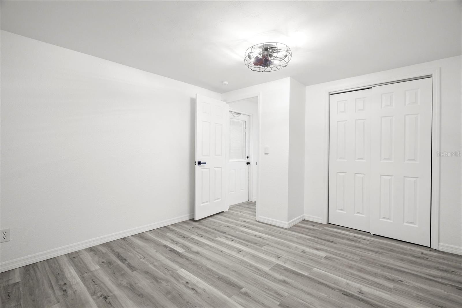 BEACON SQUARE - Residential