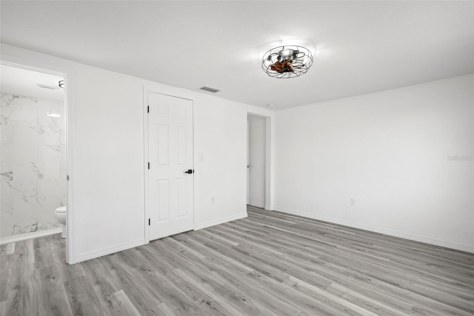 BEACON SQUARE - Residential
