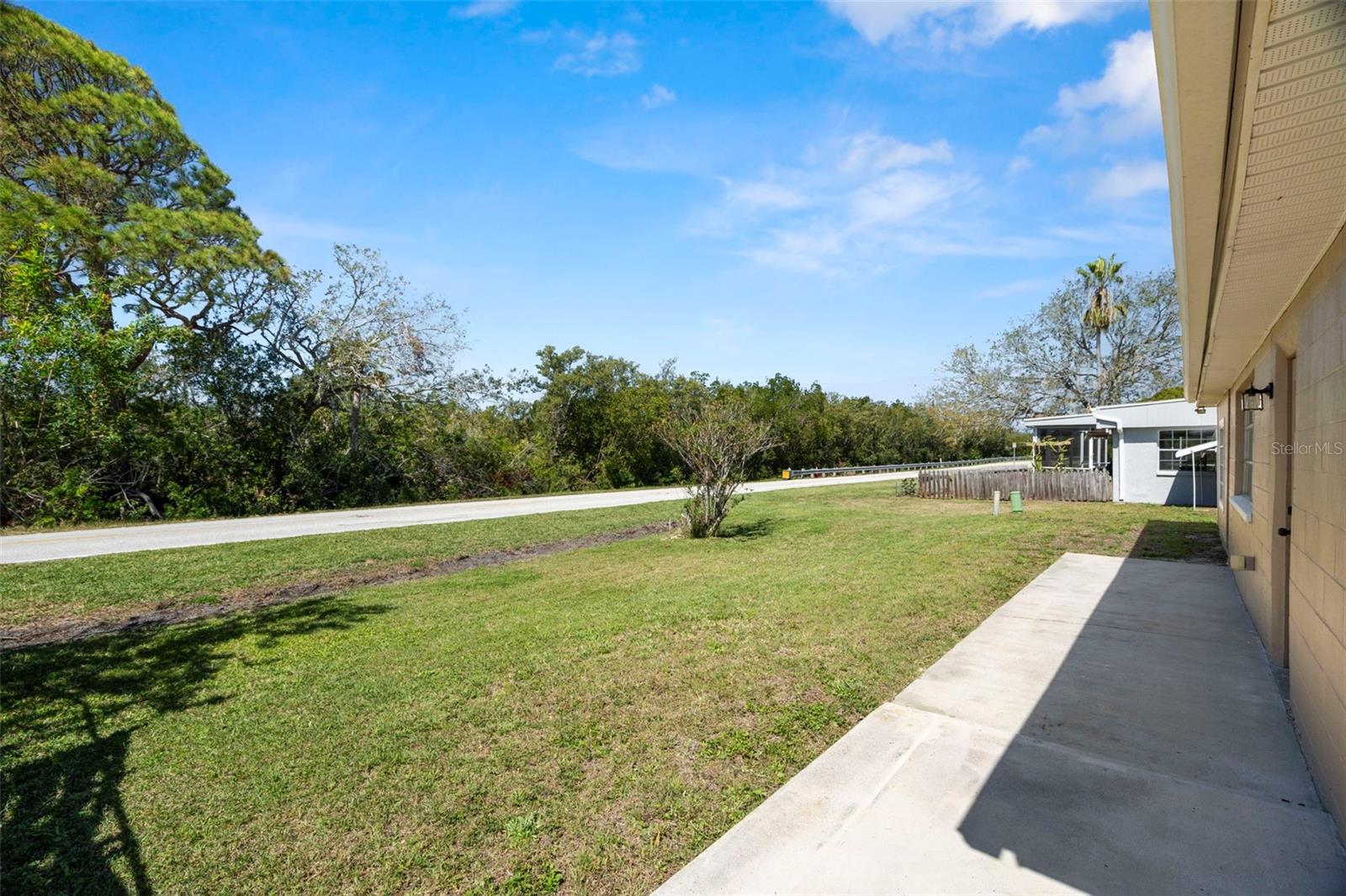 BEACON SQUARE - Residential