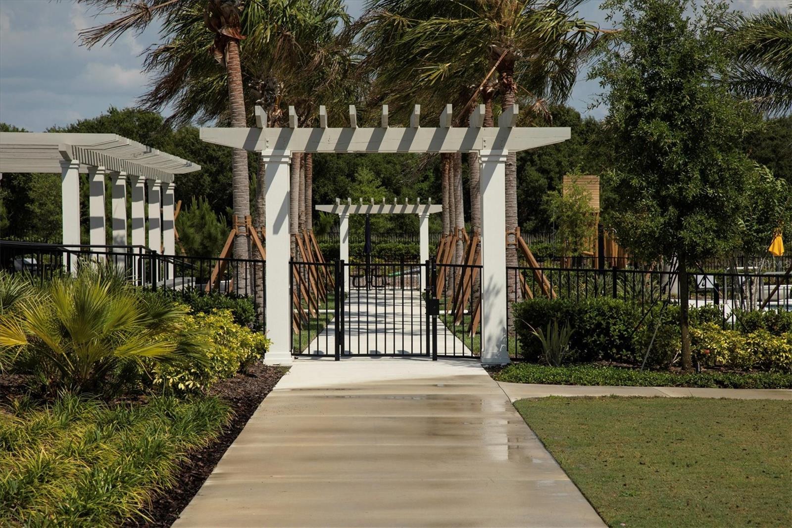 LAKEHOUSE COVE/WATERSIDE PHS 5 - Residential Lease