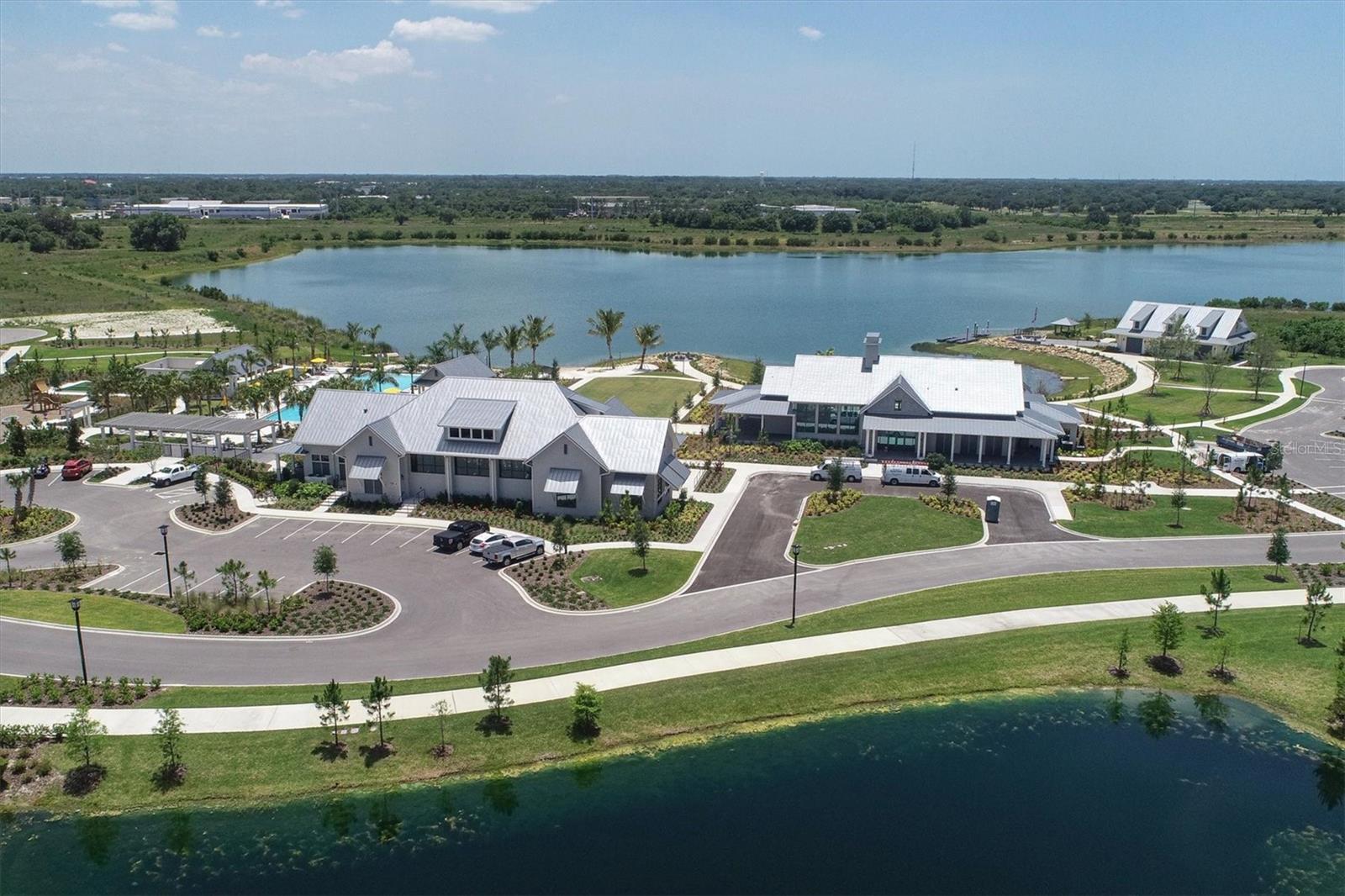 LAKEHOUSE COVE/WATERSIDE PHS 5 - Residential Lease