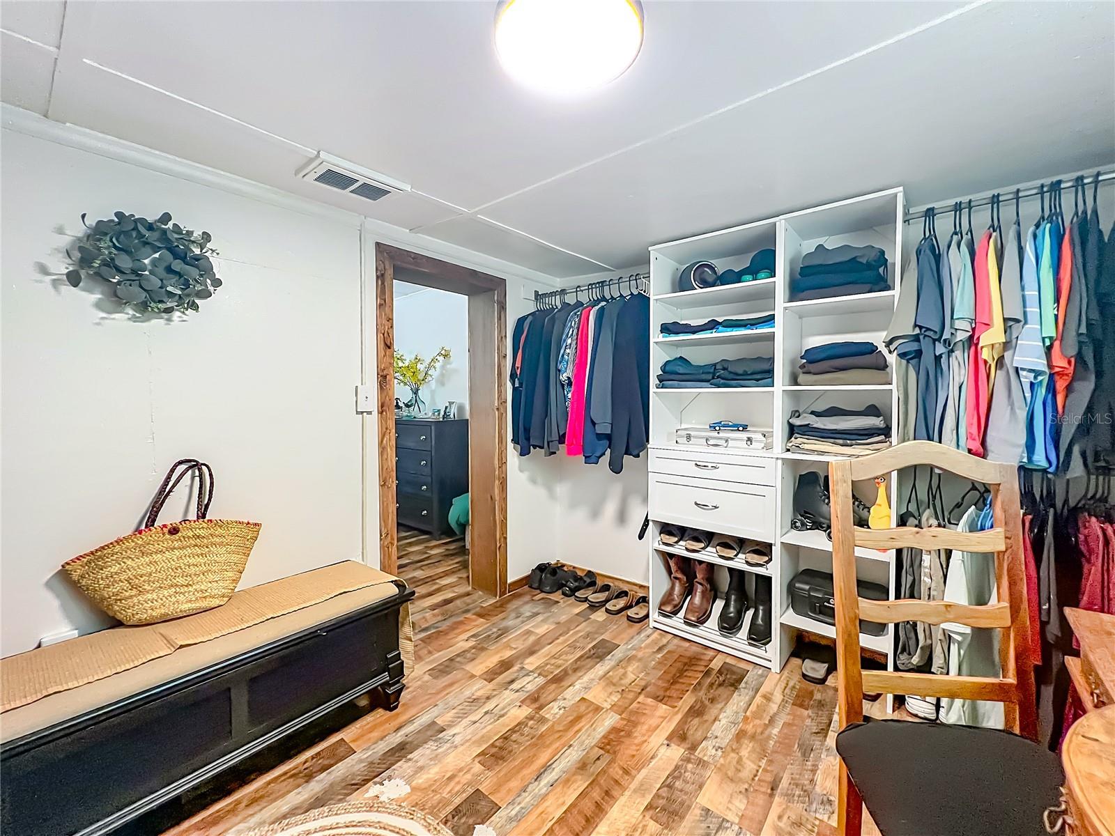 ACREAGE - Residential