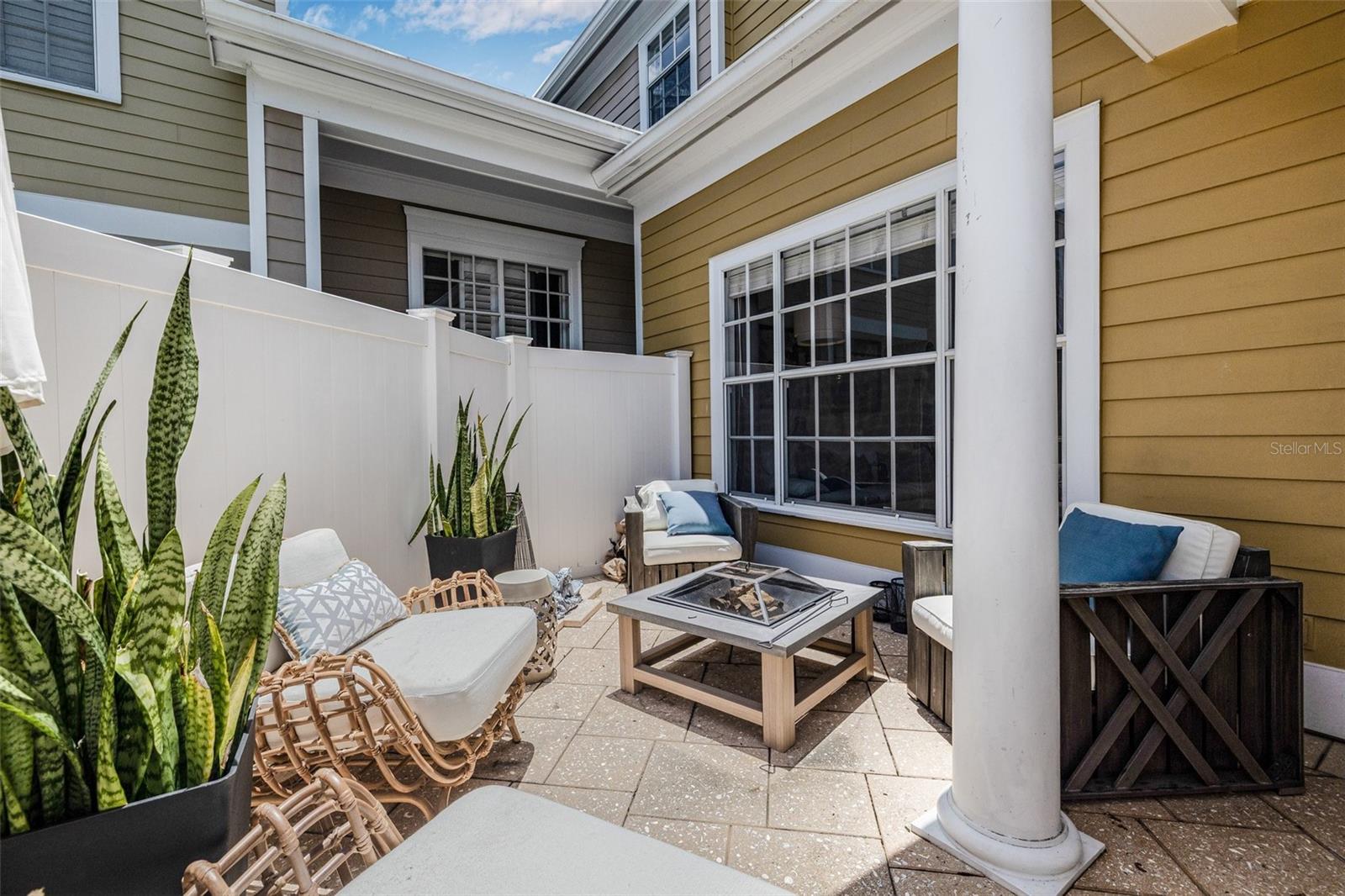 THE TWNHMS AT HARBOUR BAY P - Residential