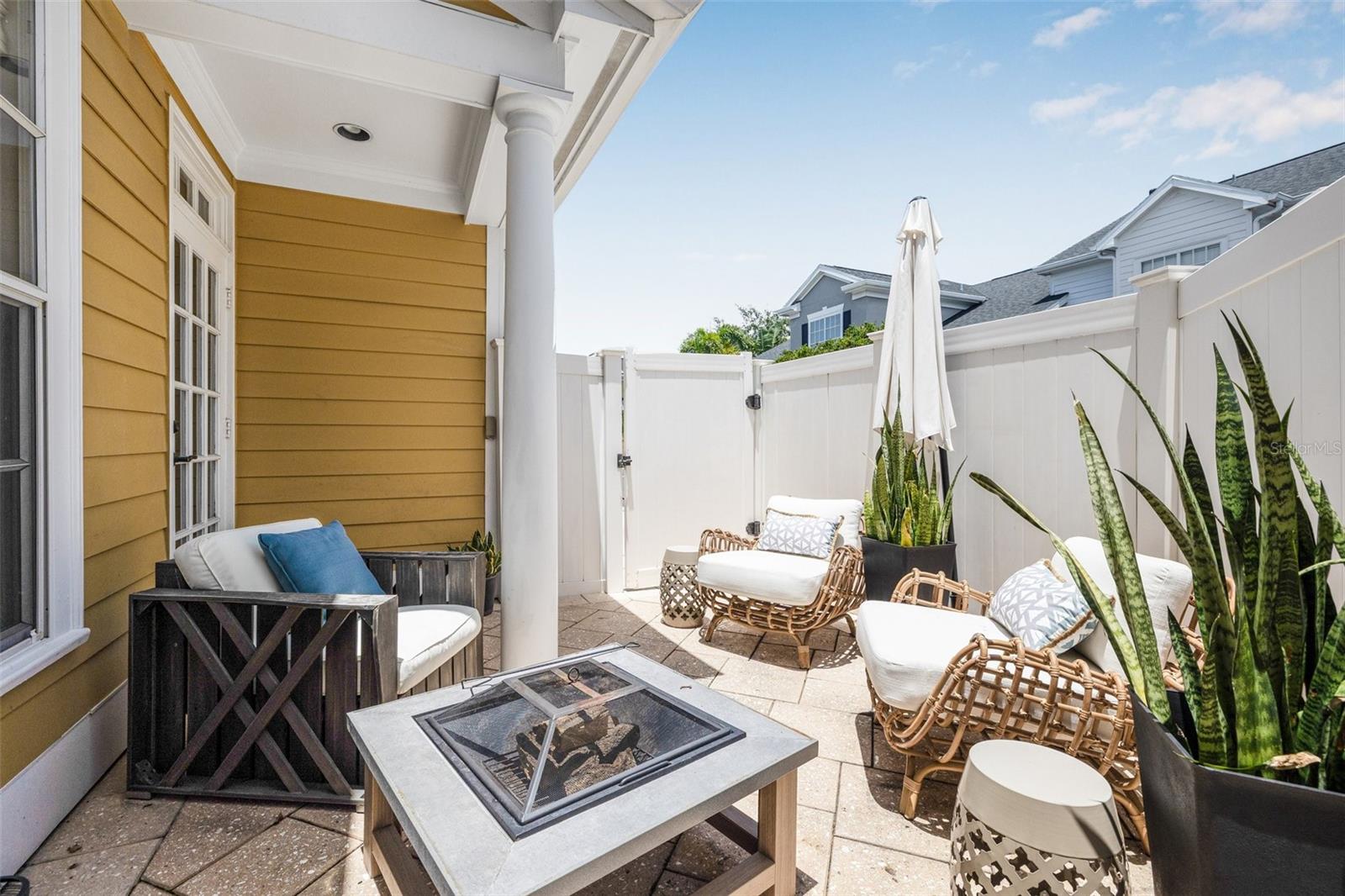 THE TWNHMS AT HARBOUR BAY P - Residential