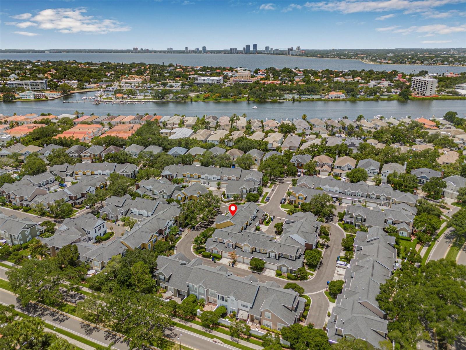 THE TWNHMS AT HARBOUR BAY P - Residential