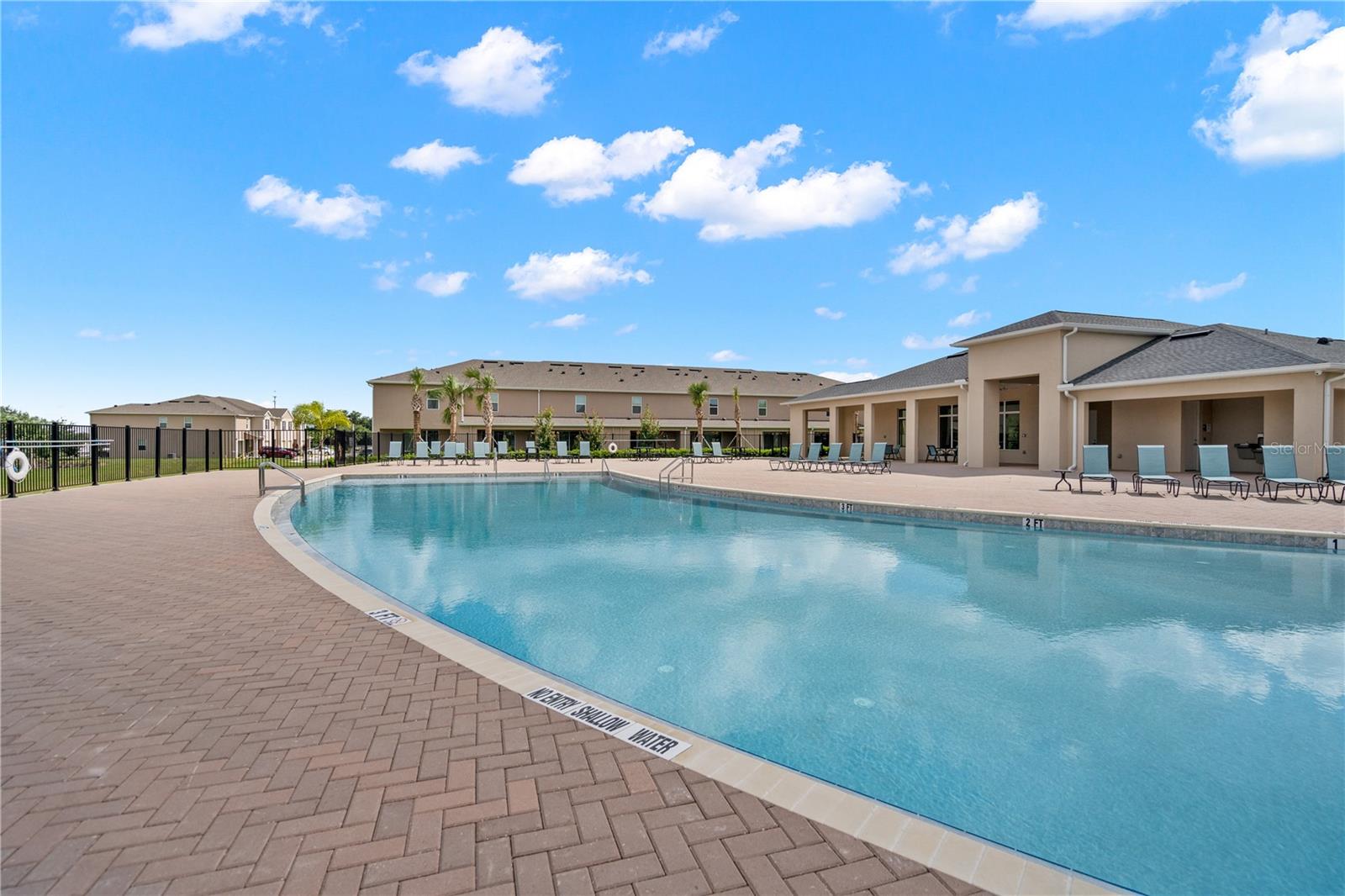 BRENTWOOD TH - Residential