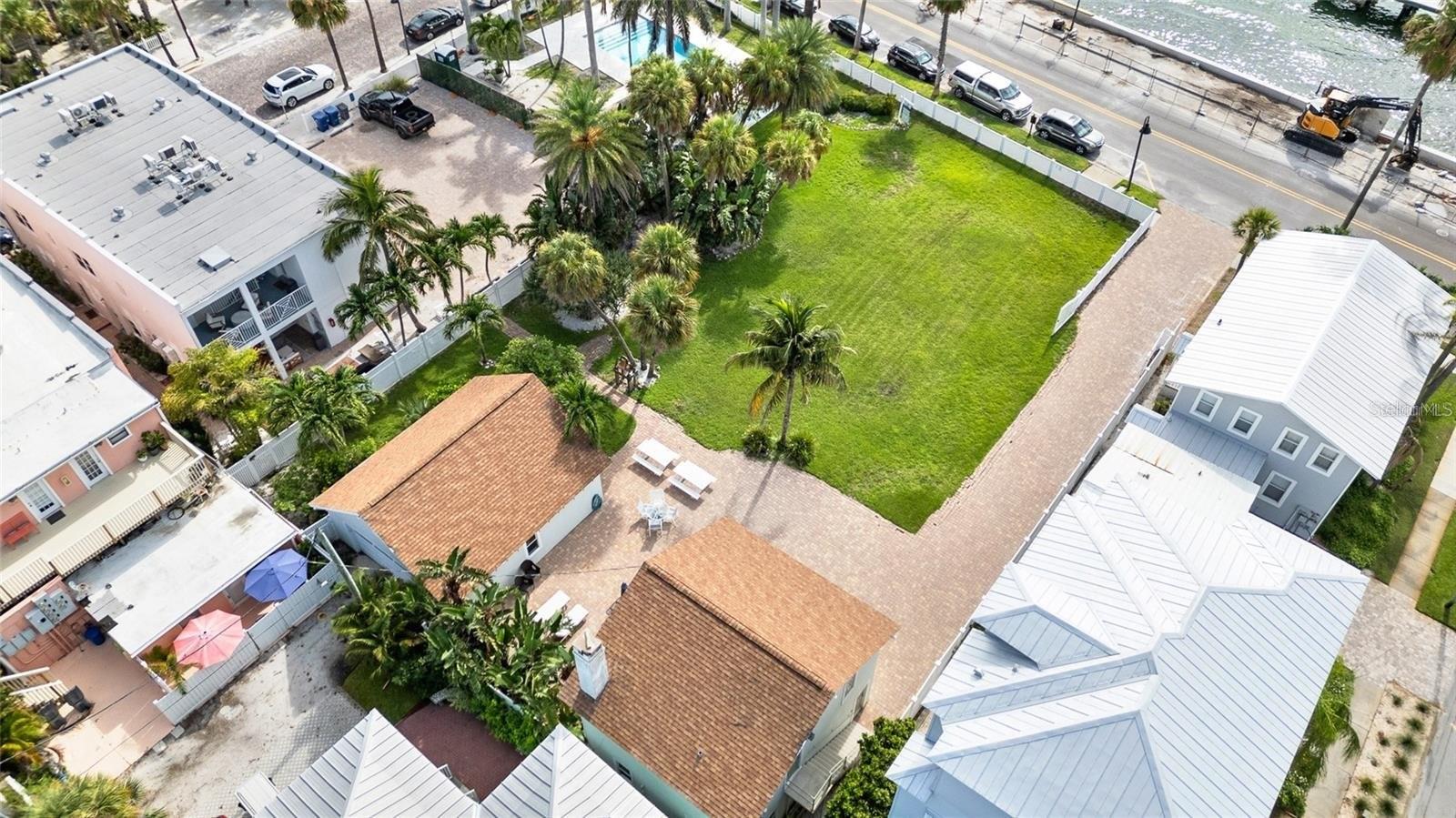 MOREY BEACH - Residential